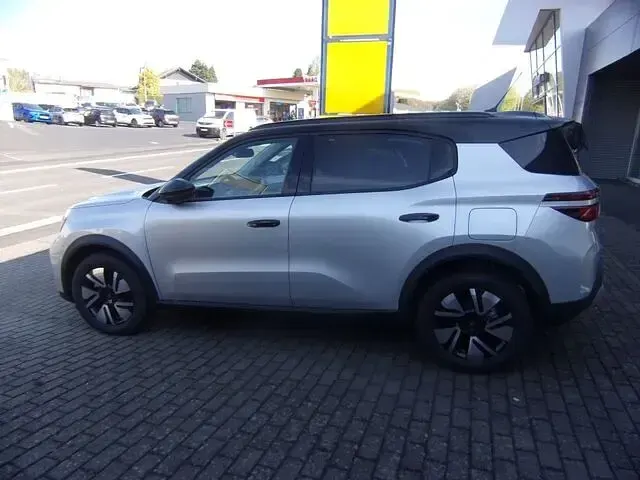 Gebraucht Opel Frontera 136 PS (100 kW) 2026 Silber SUV