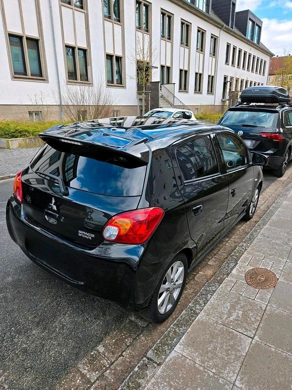 Second-hand Mitsubishi Space Star 80 CP (58 kW) 2014 Negru Monovolum