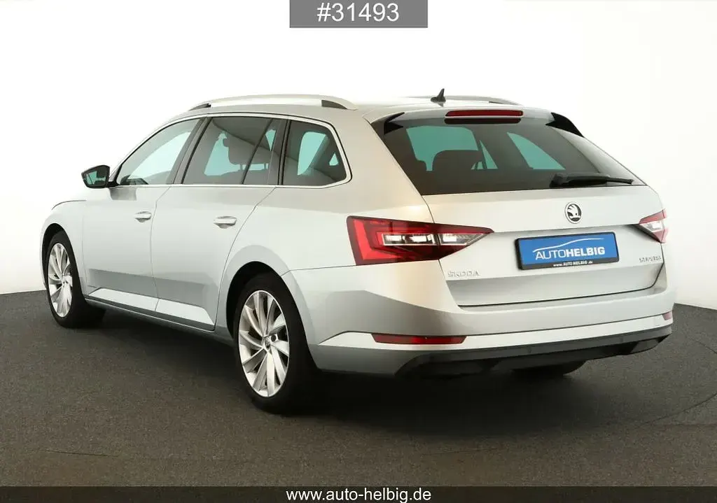 Gebraucht Skoda Superb Style 150 PS (110 kW) 2018 Silber Kombi