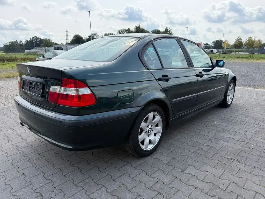 Gebraucht BMW 316 116 PS (85 kW) 2002 Grün Limousine