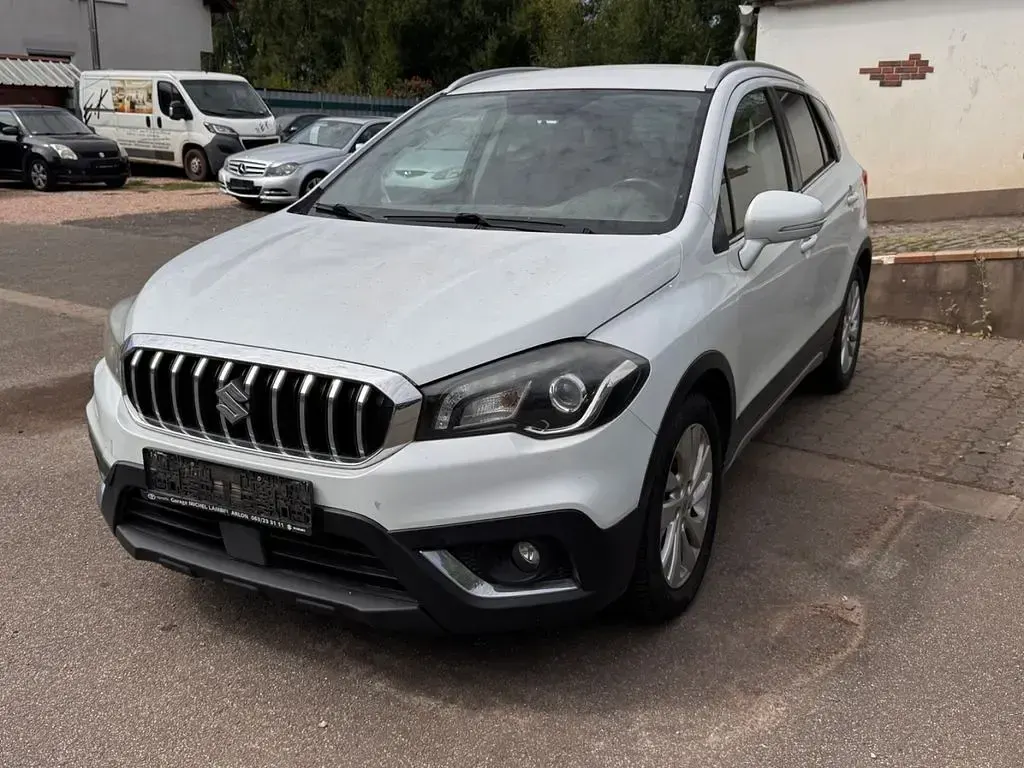Gebraucht Suzuki SX4 S-Cross 111 PS (81 kW) 2018 Weiß SUV