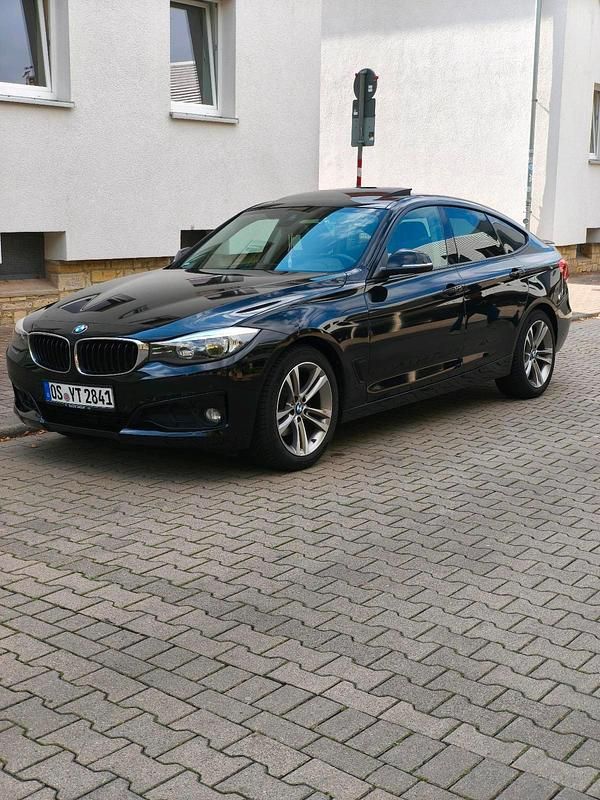 Schwarz Gebraucht 2016 BMW 320 Gran Turismo Sport Line Limousine | 12.000 € (Guter Preis) - Bild 1/4