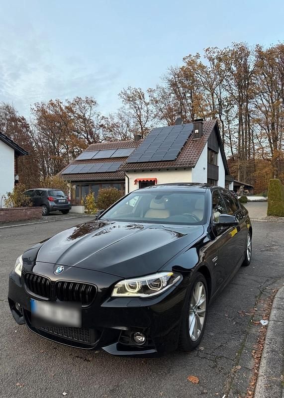 Gebraucht BMW 535 M Sport 313 PS (230 kW) 2015 Schwarz Limousine