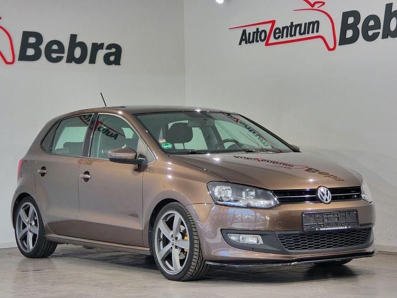Gebraucht VW Polo Comfortline 90 PS (66 kW) 2012 Toffee/graciosabraun Kleinwagen