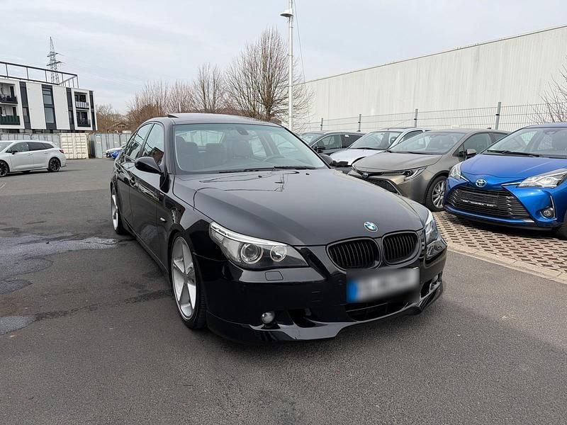 Usata BMW 525 Performance 196 CV (144 kW) 2004 Nero Berlina