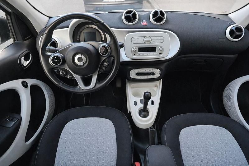 Gebraucht Smart ForFour 71 PS (52 kW) 2015 Weiß Kleinwagen