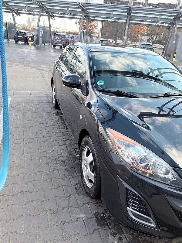 Usata Mazda 3 105 CV (77 kW) 2011 Nero Berlina