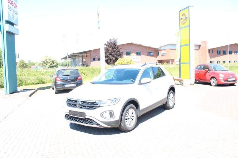 Pure white Gebraucht 2023 VW T-Roc Life SUV | 18.789 € (Fairer Preis) - Bild 1/4