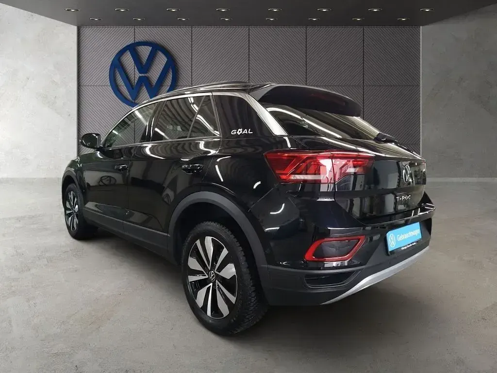 Gebraucht VW T-Roc Goal 150 PS (110 kW) 2025 Deep black perleffekt/deep black perleff (metallic) SUV