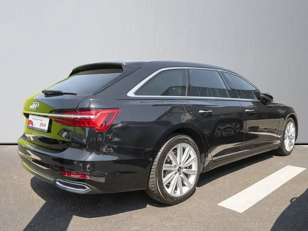Gebraucht Audi A6 Design 204 PS (150 kW) 2023 Mythosschwarz (metallic) Kombi