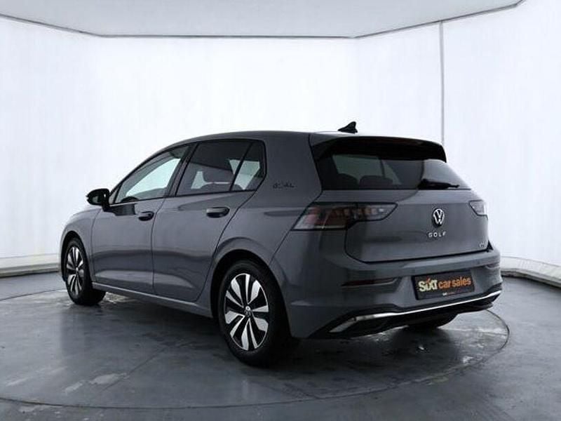 Gebraucht VW Golf VIII Goal 150 PS (110 kW) 2025 Grau Limousine