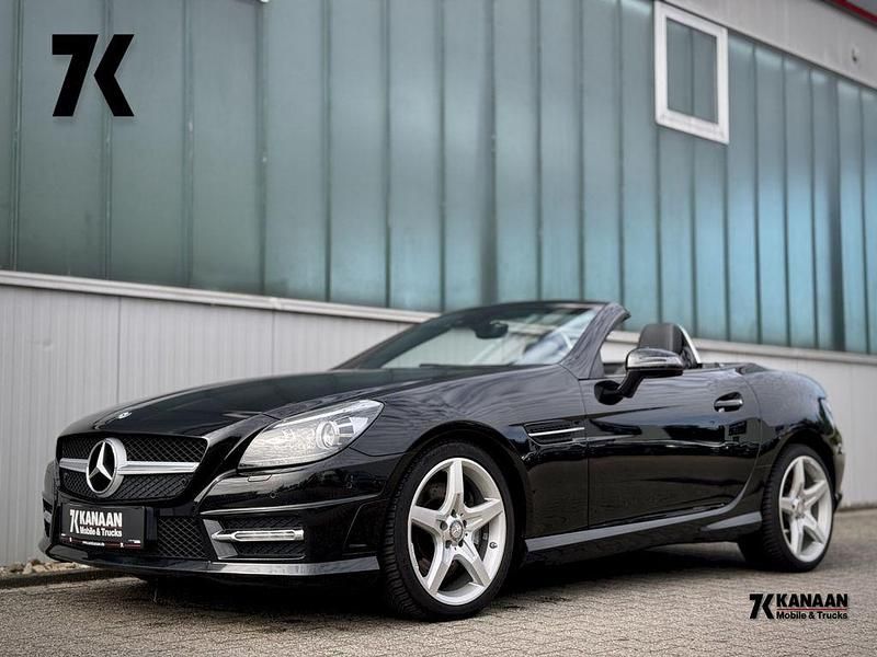 Schwarz Gebraucht 2016 Mercedes 200 AMG line Cabrio | 20.990 € (Fairer Preis) - Bild 1/4