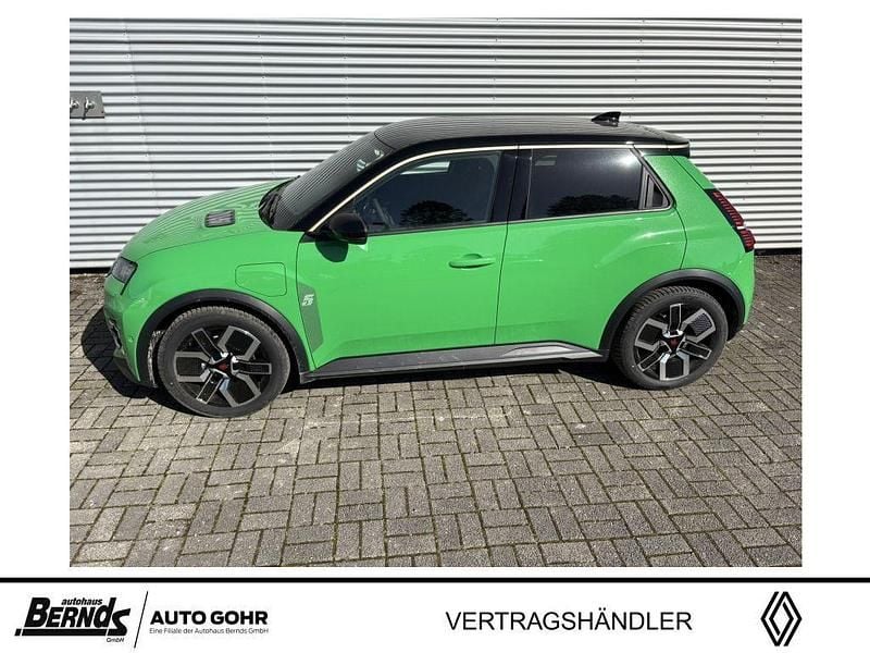 Neu Renault 5 E-Tech Komfort 110 kW (150 PS) 2026 Pop green! metallic, dach blackpearlschwarz Kleinwagen