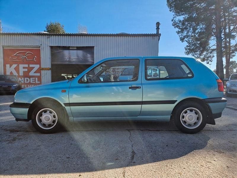 Gebraucht VW Golf III 75 PS (55 kW) 1993 Grün Limousine