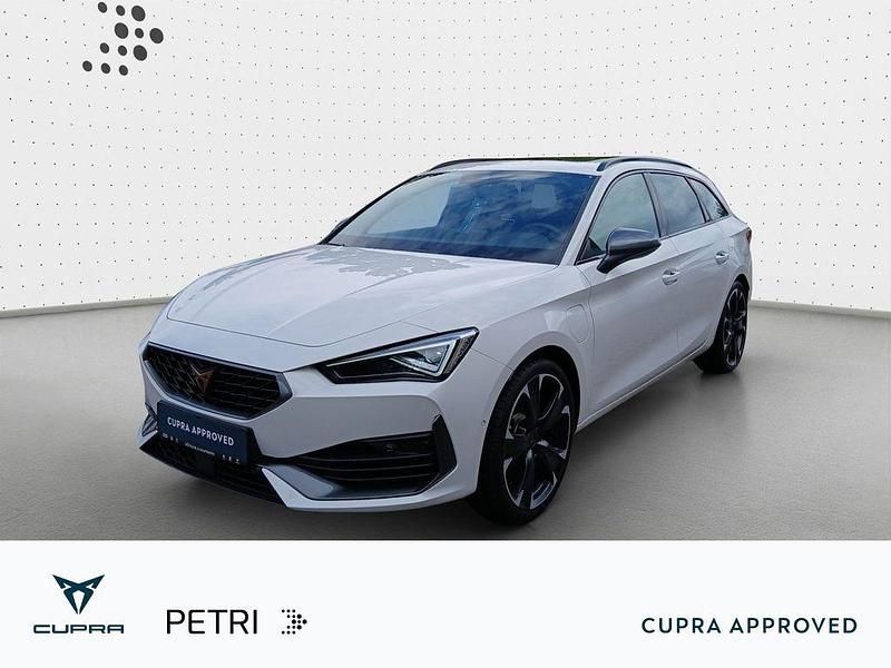 "candy" weiss Gebraucht 2022 Cupra Leon Kombi | 23.930 € (Fairer Preis) - Bild 1/3