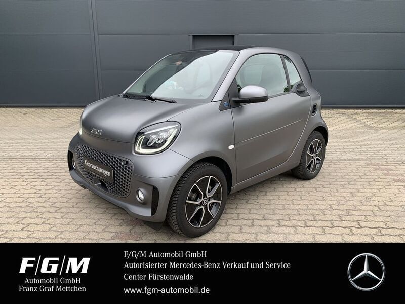 Grau Gebraucht 2023 Smart ForTwo Electric Drive Exclusive Coupé | 16.670 € (Fairer Preis) - Bild 1/4