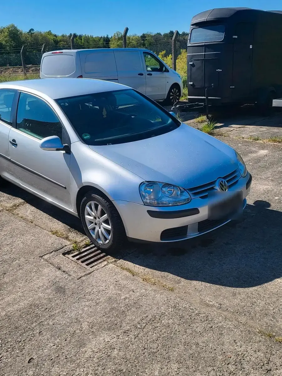 Gebraucht VW Golf IV 75 PS (55 kW) 2004 Silber Coupé