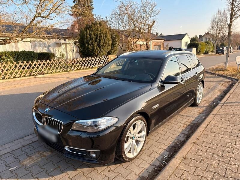 Schwarz Gebraucht 2013 BMW 530 Luxury Line Kombi | 18.300 € (Etwas zu teuer) - Bild 1/4