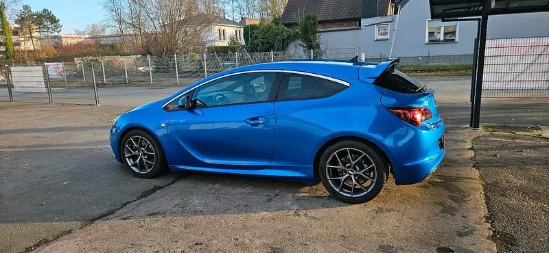 Gebraucht Opel Astra OPC 280 PS (205 kW) 2012 Blau Limousine