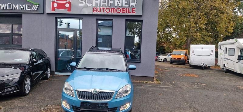 Blau Gebraucht 2012 Skoda Roomster Plus Edition Van / Kleinbus | 6.990 € (Etwas zu teuer) - Bild 1/4