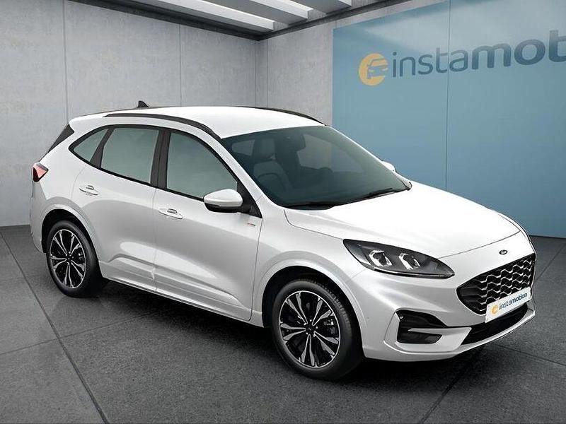 Gebraucht Ford Kuga 150 PS (110 kW) 2024 Silber SUV