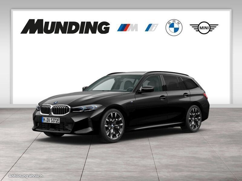Black sapphire Neu 2025 BMW 330e M Sport Kombi | 60.595 € (Fairer Preis) - Bild 1/4