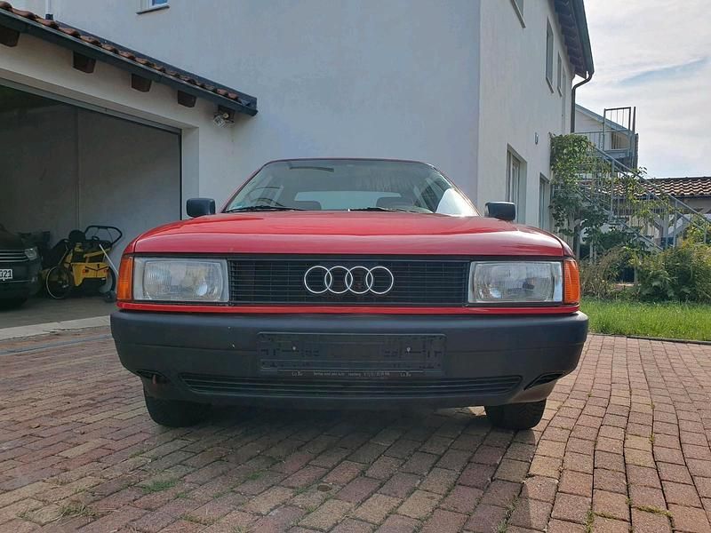 Rot Gebraucht 1989 Audi 80 Limousine | 1.350 € - Bild 1/4