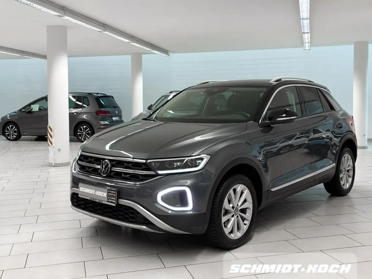 Gebraucht VW T-Roc Style 150 PS (110 kW) 2025 Indiumgrau (grau) SUV