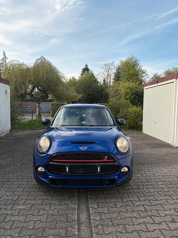 Käytetty Mini Cooper S 192 HP (141 kW) 2018 Sininen Viistoperä