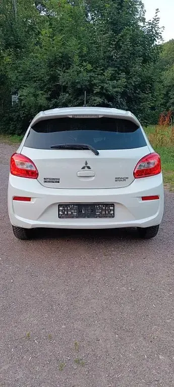 Gebraucht Mitsubishi Space Star Plus 71 PS (52 kW) 2016 Weiß Kleinwagen