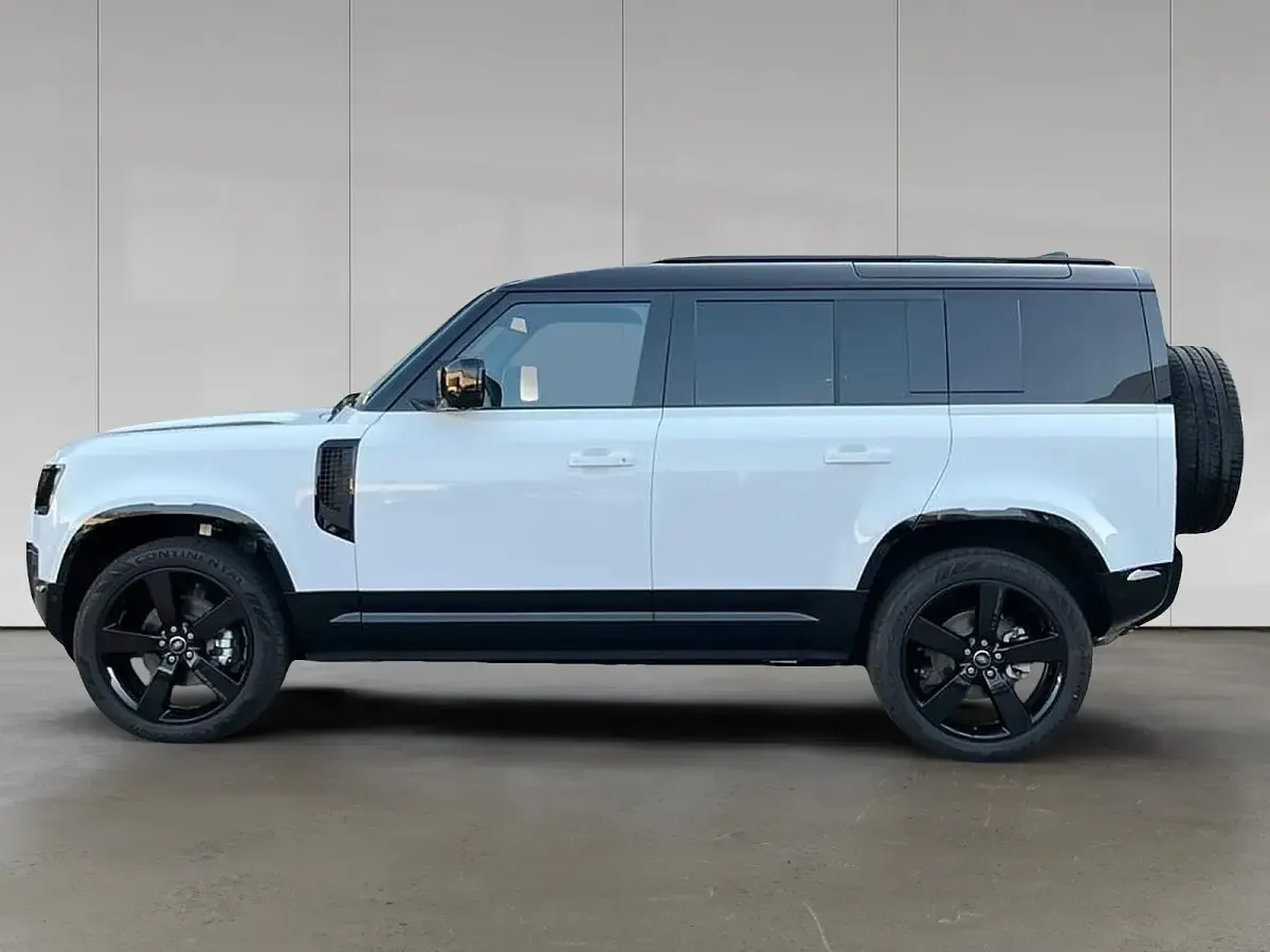 Neu Land Rover Defender SE Dynamic 252 PS (185 kW) 2025 Fuji white SUV