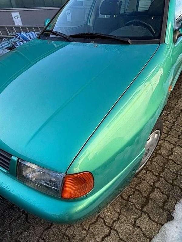 Gebraucht VW Polo 60 PS (44 kW) 1998 Grün Kombi