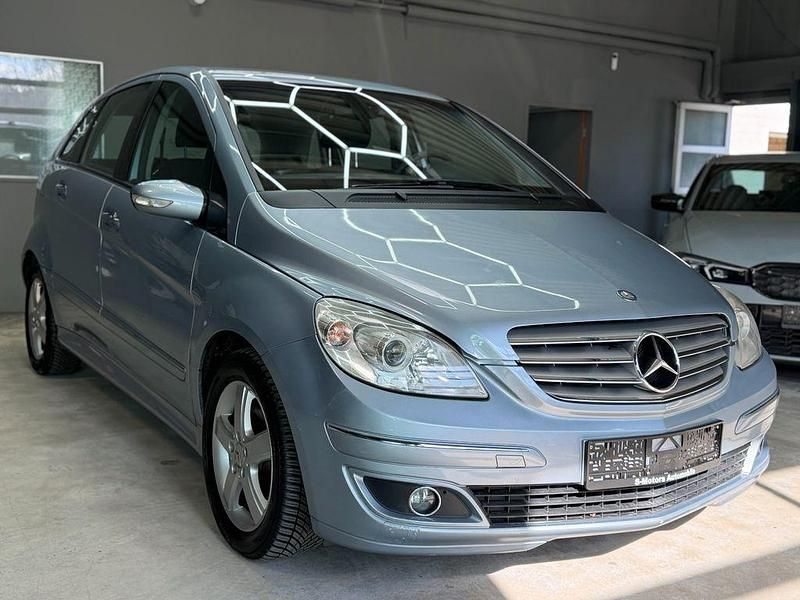 Gebraucht Mercedes B150 95 PS (69 kW) 2006 Blau Van / Kleinbus