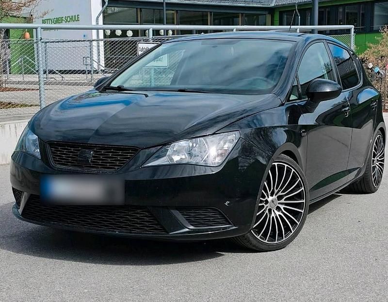 Gebraucht Seat Ibiza Reference 75 PS (55 kW) 2017 Schwarz Limousine