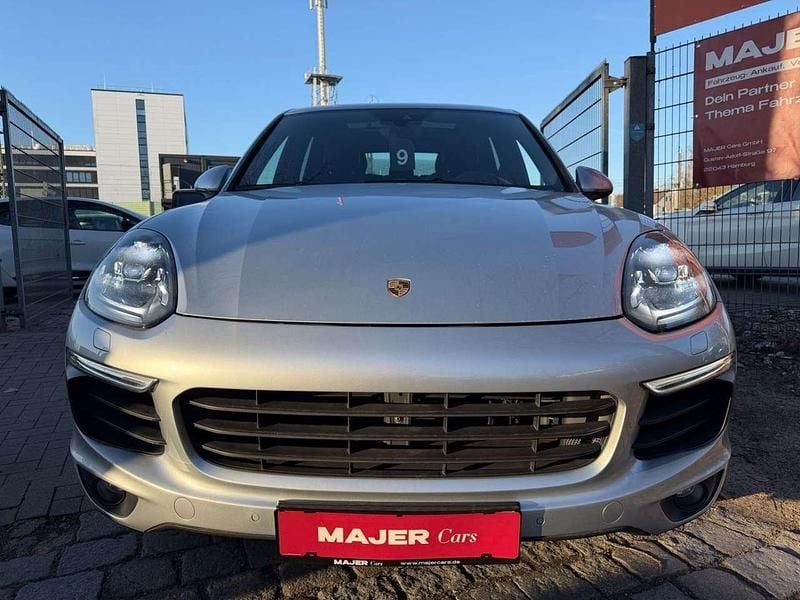 Gebraucht Porsche Cayenne Platinum Edition 262 PS (192 kW) 2016 Silber SUV