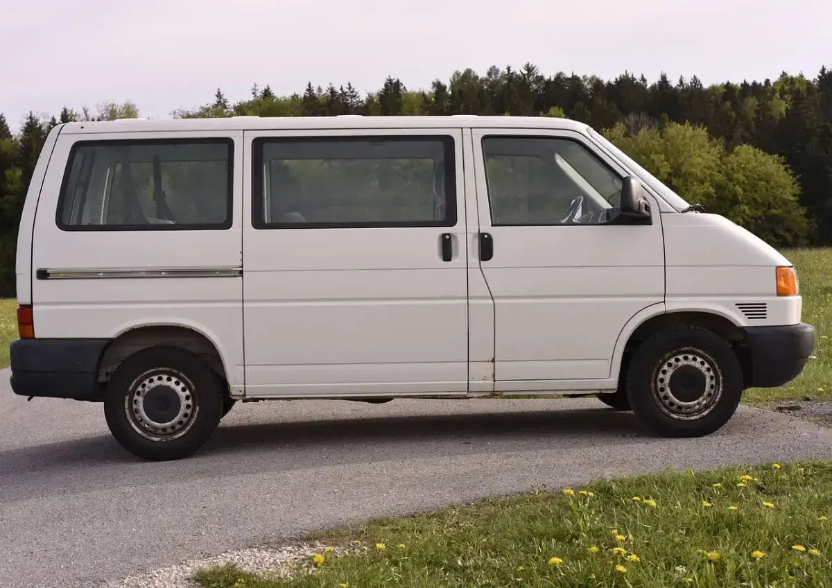 Gebraucht VW T4 88 PS (64 kW) 2003 Weiß Van