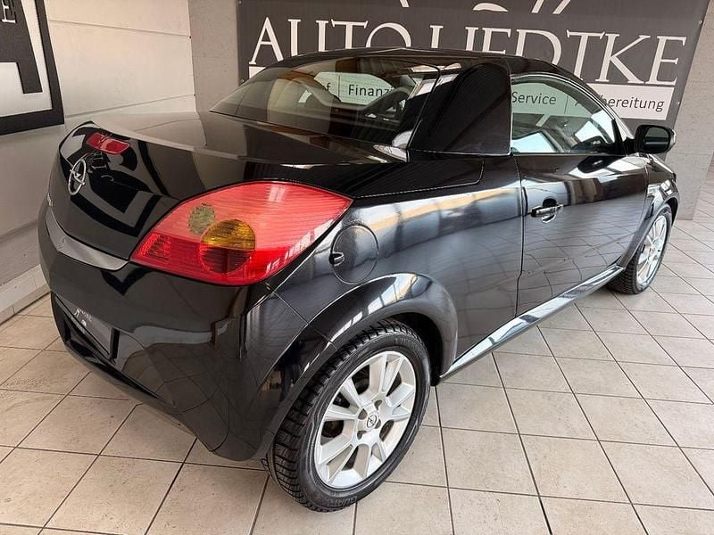 Gebraucht Opel Tigra Sport 90 PS (66 kW) 2007 Schwarz Cabrio