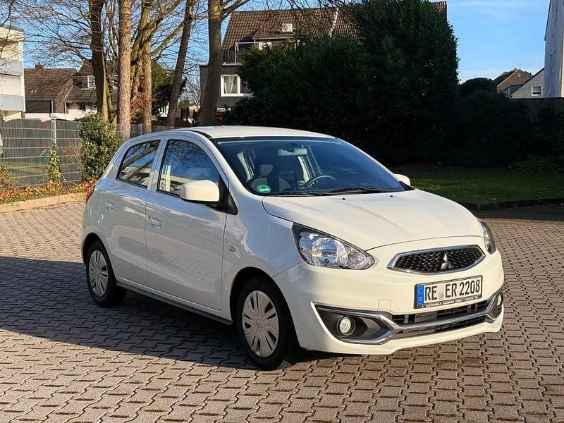 Gebraucht Mitsubishi Space Star 71 PS (52 kW) 2017 Weiß Kleinwagen