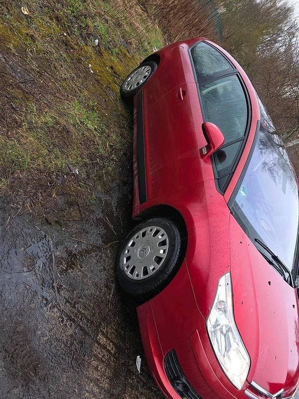 Gebraucht Citroën C4 100 PS (73 kW) 2006 Rot Limousine