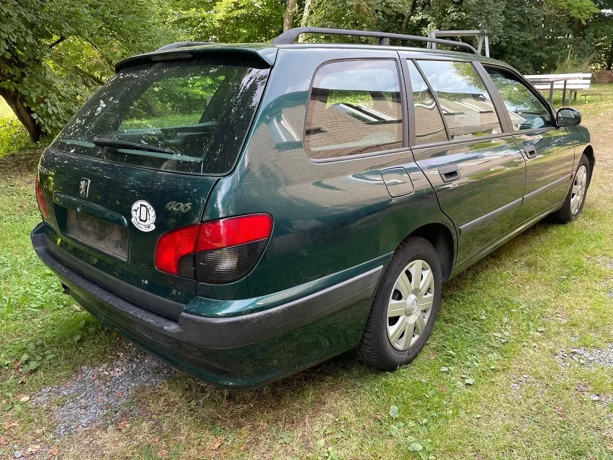 Gebraucht Peugeot 406 90 PS (66 kW) 1998 Grün Kombi