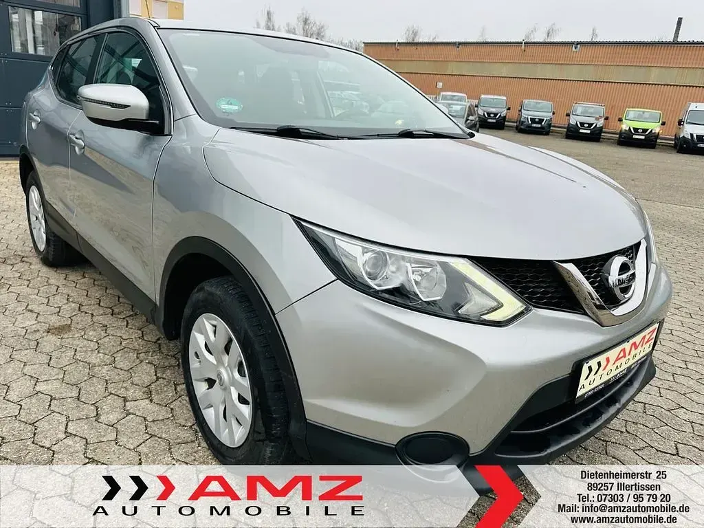 Gebraucht Nissan Qashqai Visia 116 PS (85 kW) 2017 Silber SUV