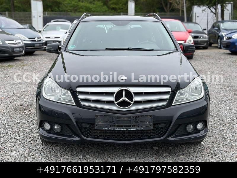 Gebraucht Mercedes C200 136 PS (100 kW) 2013 Schwarz Kombi
