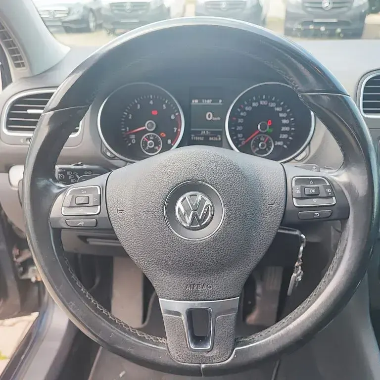 Gebraucht VW Golf VI Highline 160 PS (117 kW) 2011 Blau Limousine