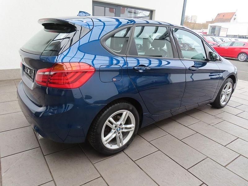 Gebraucht BMW 218 Active Tourer Advantage 150 PS (110 kW) 2018 Blau Van / Kleinbus