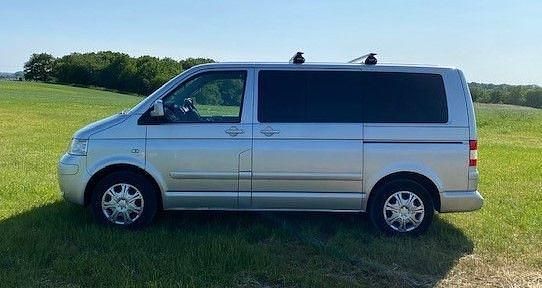 Second-hand VW T5 140 CP (102 kW) 2009 Argintiu Van
