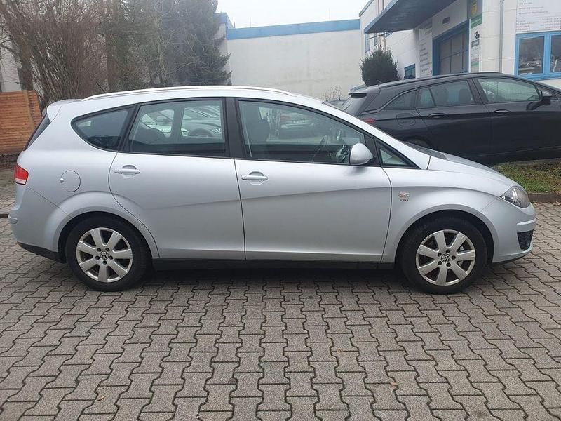 Gebraucht Seat Altea Stylance 160 PS (117 kW) 2010 Grau SUV