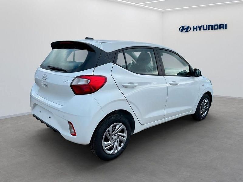 Neu Hyundai i10 Select 63 PS (46 kW) 2025 Weiß Kleinwagen