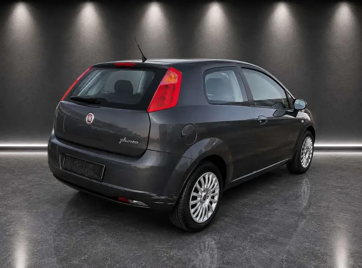 Gebraucht Fiat Grande Punto Dynamic 77 PS (56 kW) 2009 Grau Kleinwagen