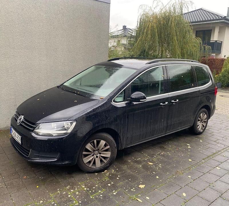 Schwarz Gebraucht 2011 VW Sharan Comfortline Van / Kleinbus | 7.400 € (Fairer Preis) - Bild 1/3