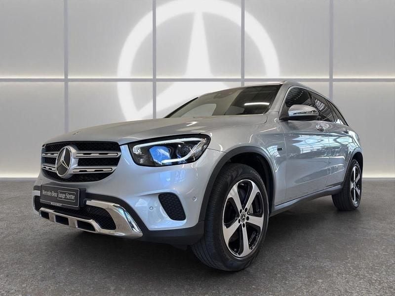 Silber Gebraucht 2021 Mercedes GLC300e SUV | 35.890 € (Guter Preis) - Bild 1/4